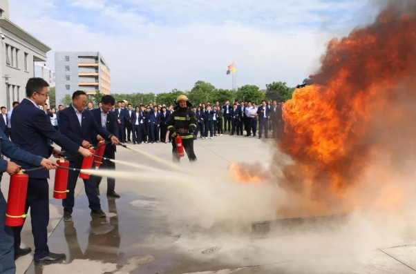 市產(chǎn)投集團打造“泓源紅”黨建品牌助推高質(zhì)量發(fā)展(圖13)